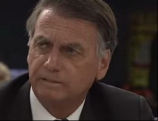 Bolsonaro ite ter mostrado minuta a Freire Gomes, mas nega ter tentado golpe
