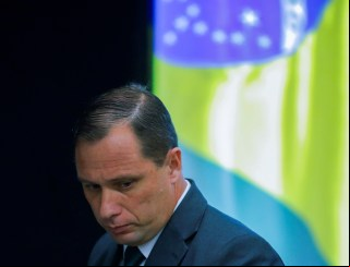 Cid Desconhece Perfil Misterioso Ligado à Esposa no Instagram!