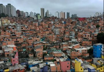 A Caravana das Periferias teve início em 2023 e já percorreu 135 comunidades das 5 regiões do país
